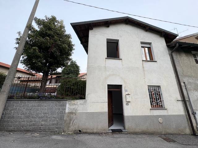 appartamento in vendita a Bernareggio