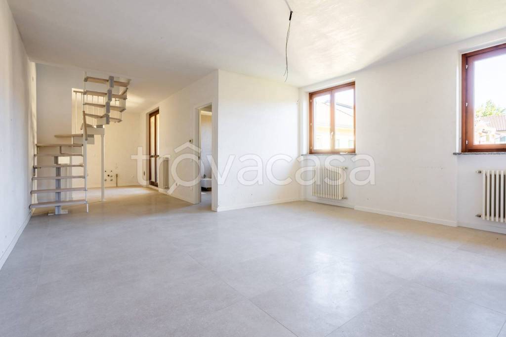 appartamento in vendita a Bernareggio