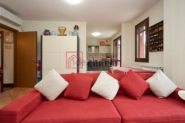 appartamento in vendita a Bernareggio