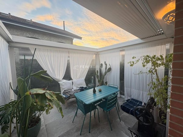 casa indipendente in vendita a Bernareggio