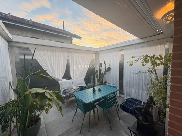 casa indipendente in vendita a Bernareggio