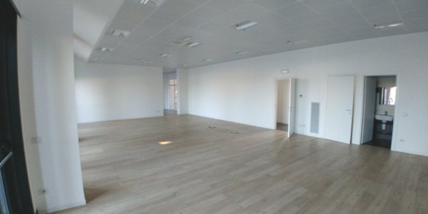 ufficio in vendita a Bernareggio