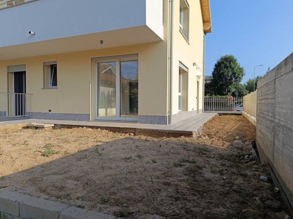 appartamento in vendita a Bernareggio