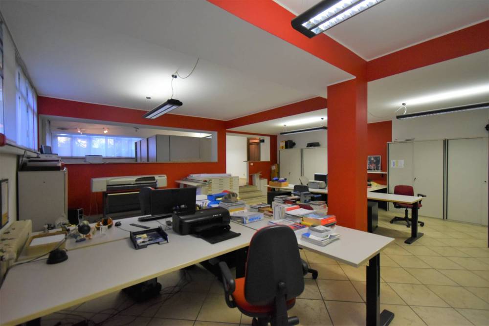 ufficio in vendita a Bernareggio