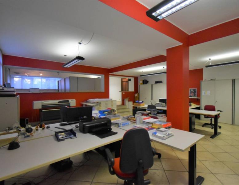 ufficio in vendita a Bernareggio