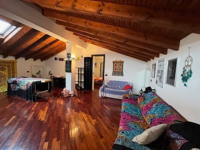 appartamento in vendita a Bernareggio