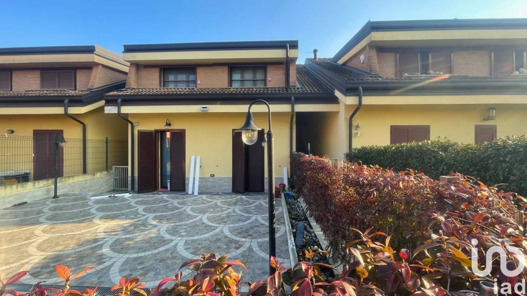 appartamento in vendita a Bernareggio