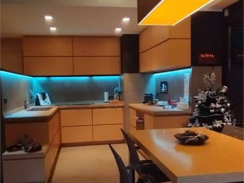 appartamento in vendita a Bernareggio