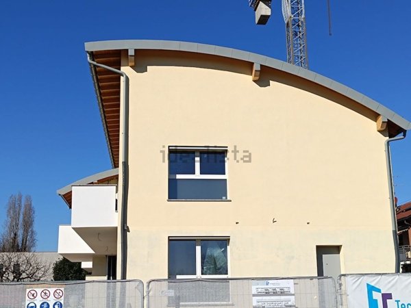 ufficio in vendita a Bernareggio