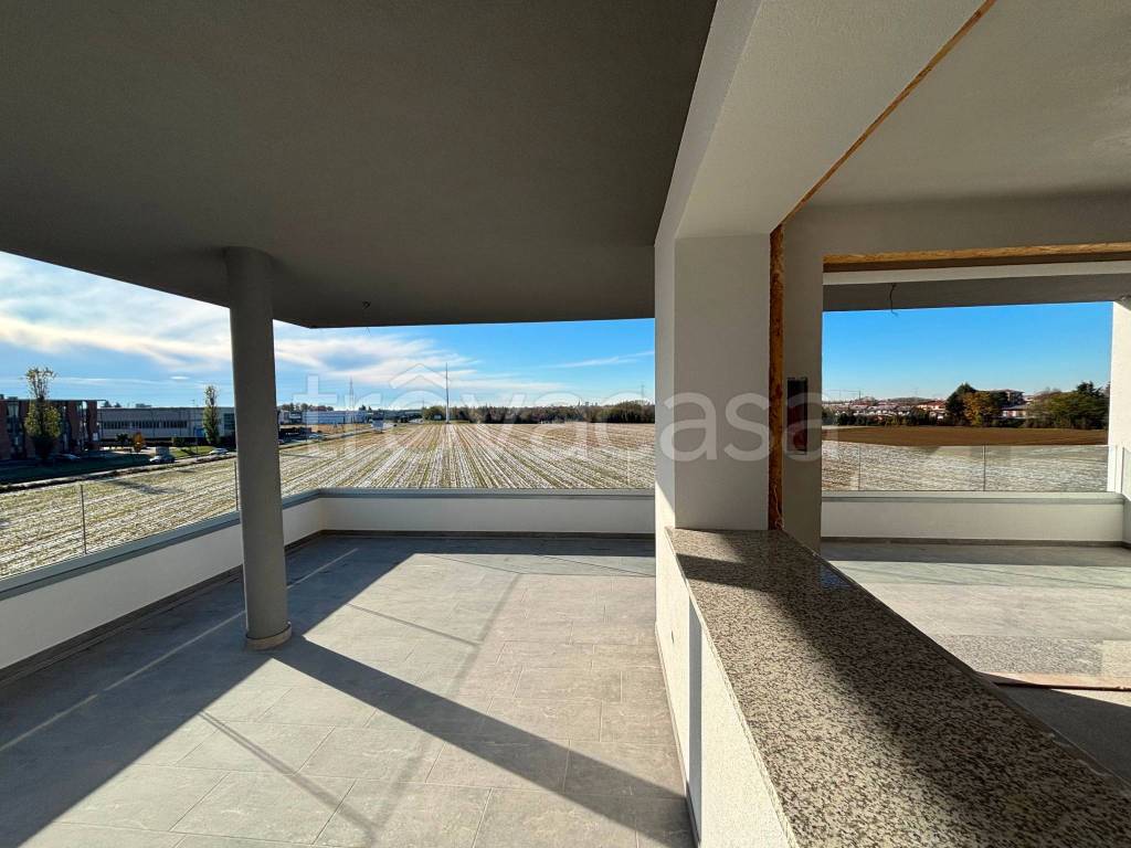 appartamento in vendita a Bernareggio