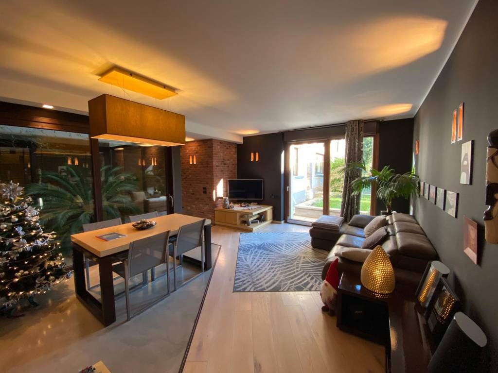 appartamento in vendita a Bernareggio