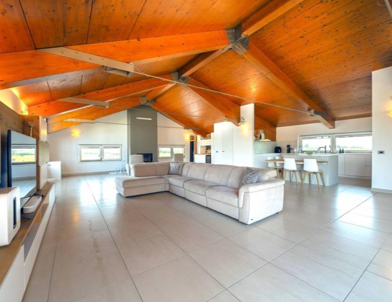 appartamento in vendita a Bernareggio