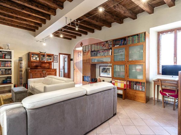 casa indipendente in vendita a Bernareggio in zona Villanova