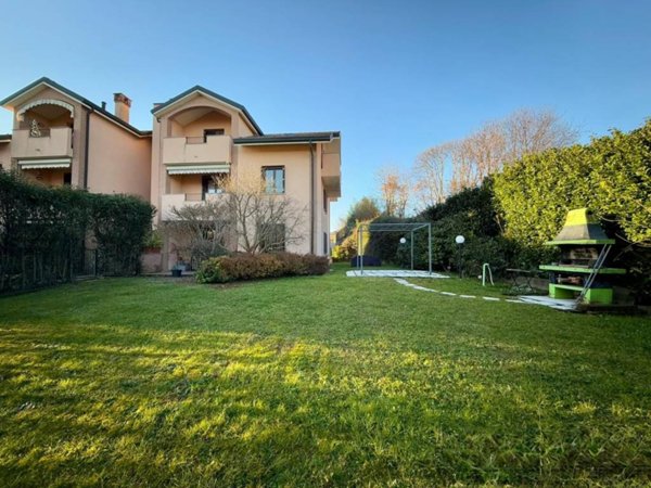 appartamento in vendita a Bernareggio