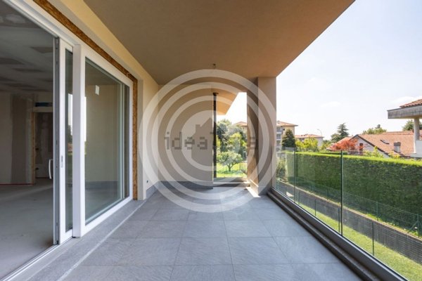 appartamento in vendita a Bernareggio