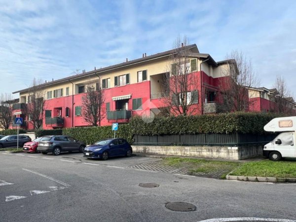 appartamento in vendita a Bernareggio