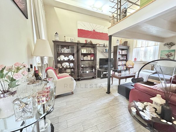 casa indipendente in vendita a Bernareggio