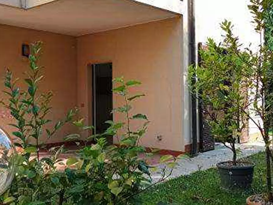 appartamento in vendita a Bernareggio