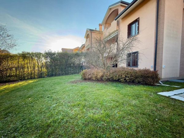 appartamento in vendita a Bernareggio