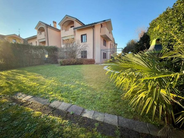 appartamento in vendita a Bernareggio