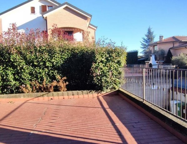 appartamento in vendita a Bernareggio