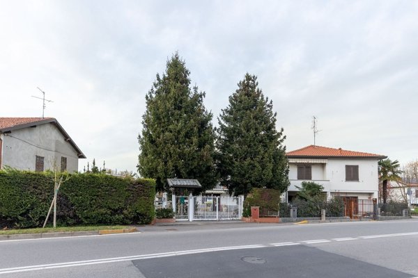 appartamento in vendita a Bernareggio