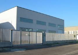 capannone in vendita a Bernareggio