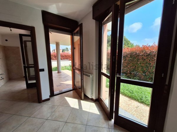 appartamento in vendita a Bernareggio