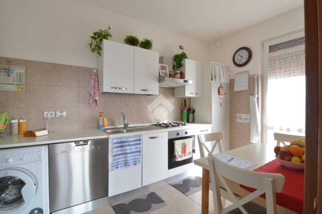 appartamento in vendita a Bernareggio