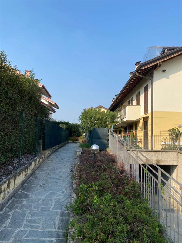 appartamento in vendita a Bernareggio
