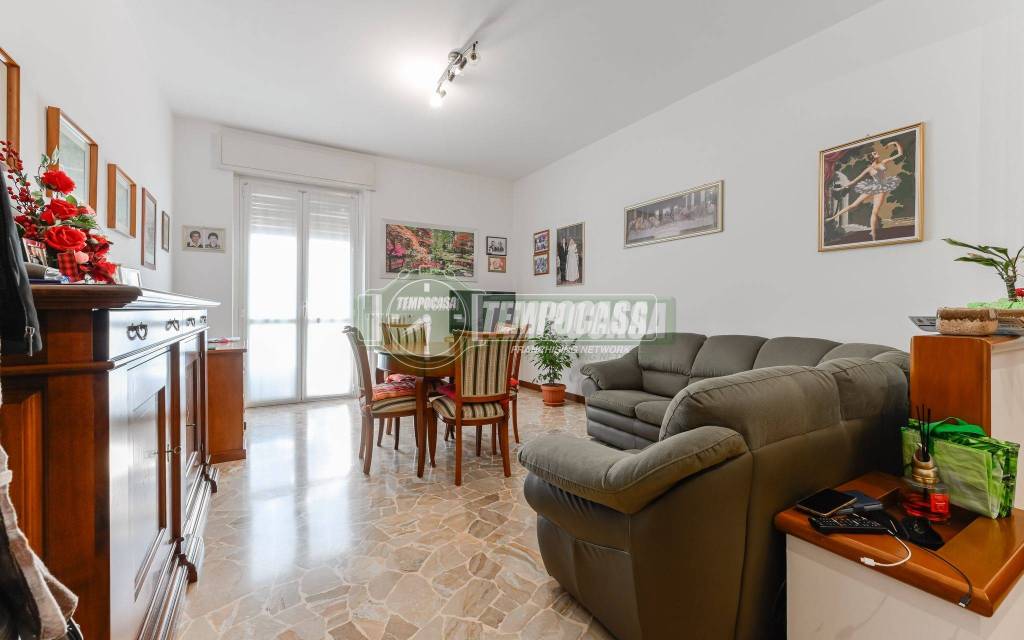 appartamento in vendita a Bernareggio