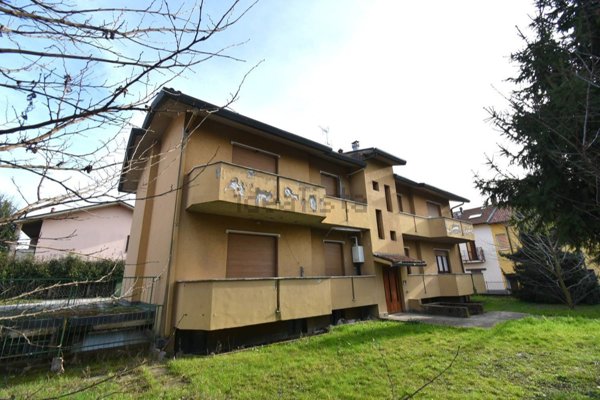 appartamento in vendita a Bernareggio