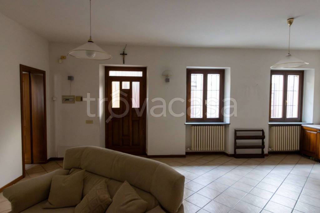 appartamento in vendita a Bernareggio in zona Villanova