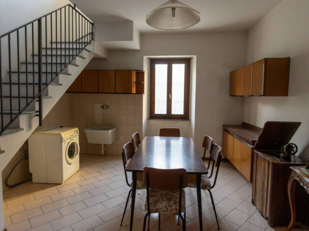 appartamento in vendita a Bernareggio in zona Villanova