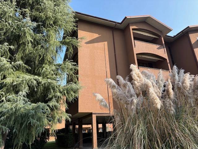 appartamento in vendita a Bernareggio