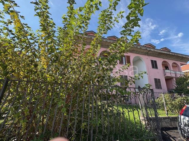 appartamento in vendita a Bernareggio