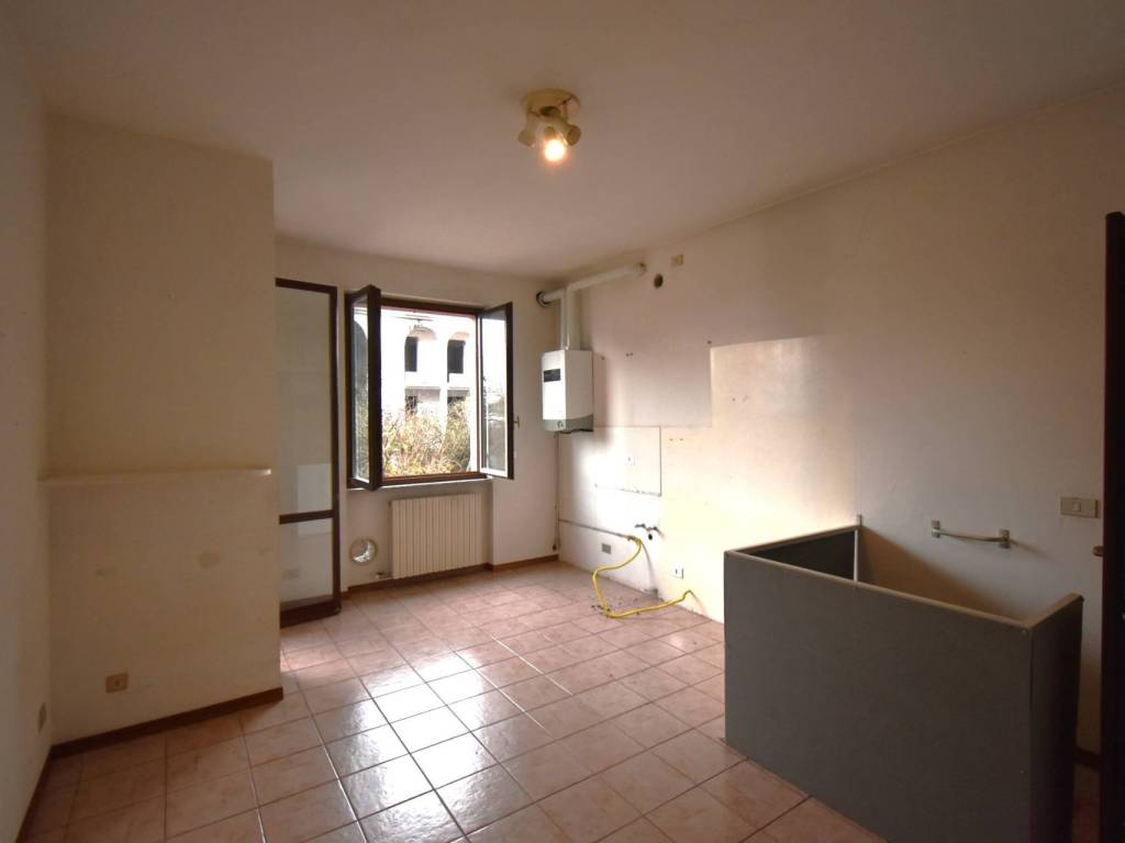 appartamento in vendita a Bernareggio