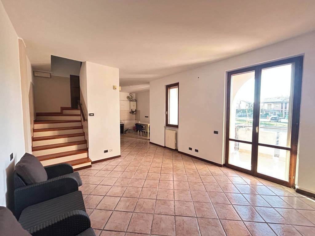 appartamento in vendita a Bernareggio