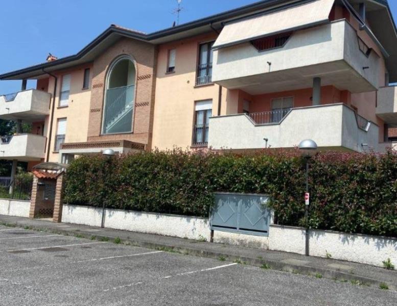 appartamento in vendita a Bernareggio