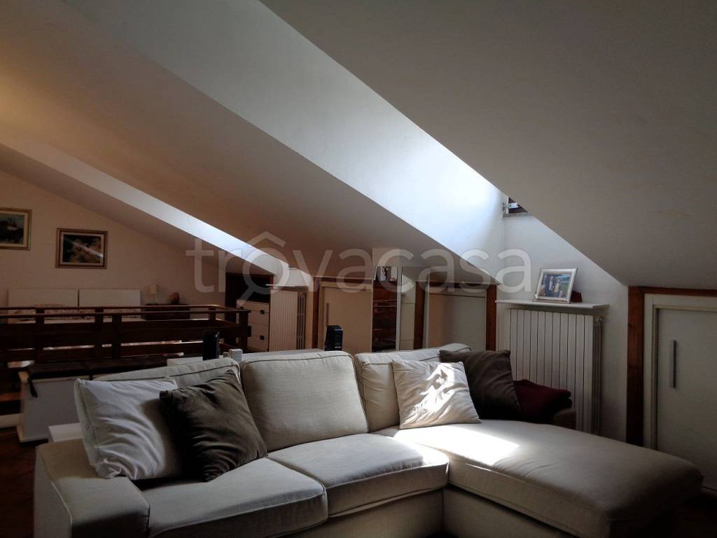 appartamento in vendita a Bernareggio