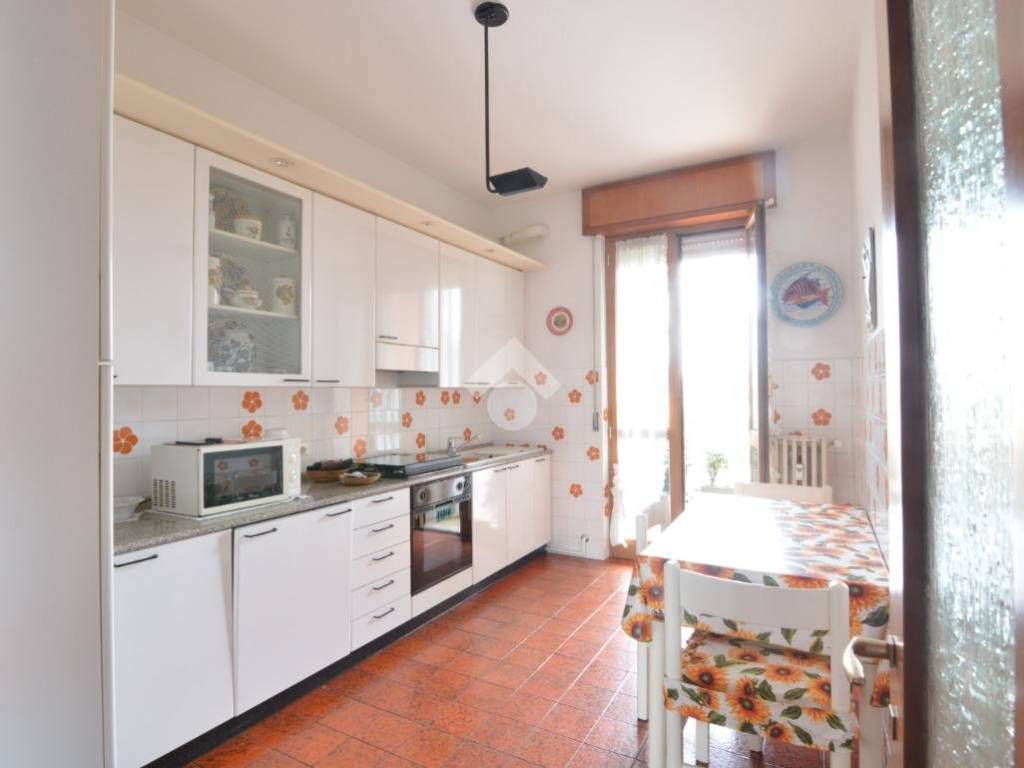 appartamento in vendita a Bernareggio