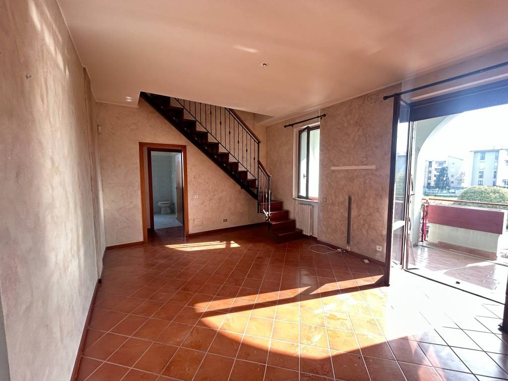 appartamento in vendita a Bernareggio