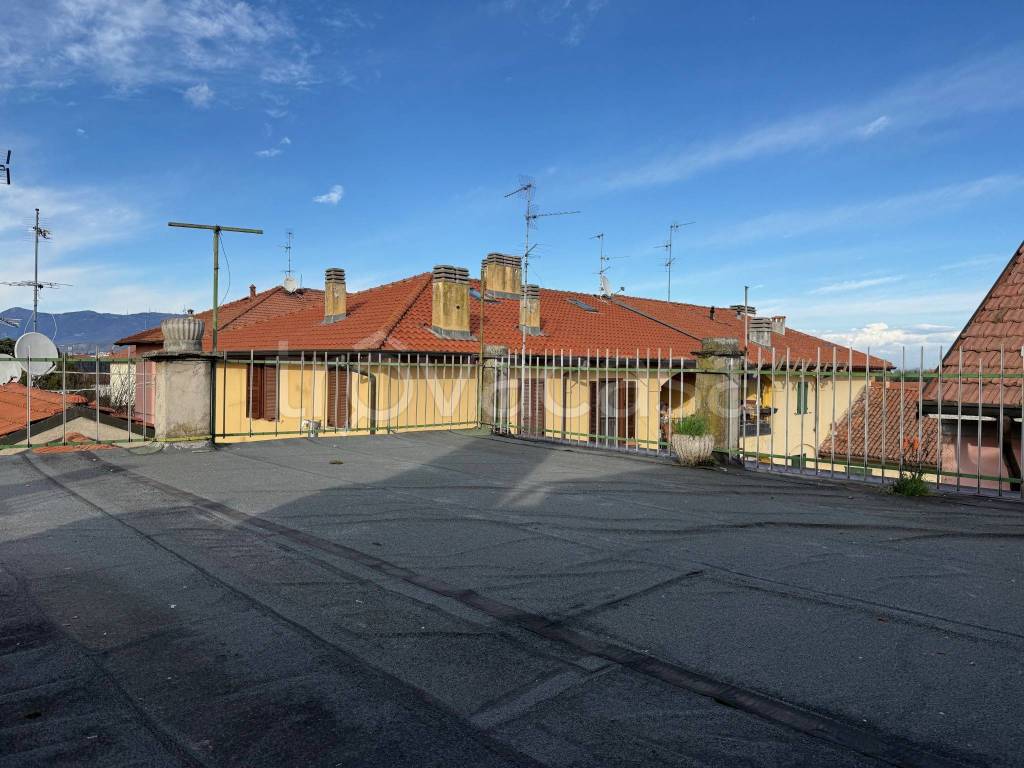 casa indipendente in vendita a Bernareggio
