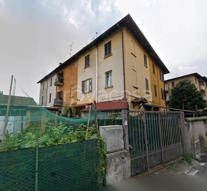 appartamento in vendita a Bernareggio