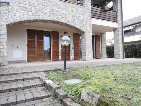 appartamento in vendita a Bernareggio