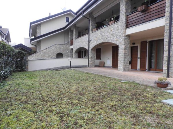 appartamento in vendita a Bernareggio