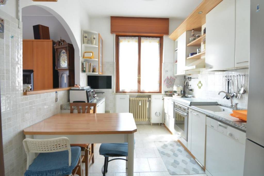 appartamento in vendita a Bernareggio