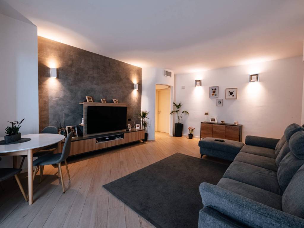 appartamento in vendita a Bernareggio