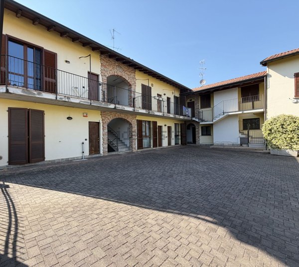 appartamento in vendita a Bernareggio