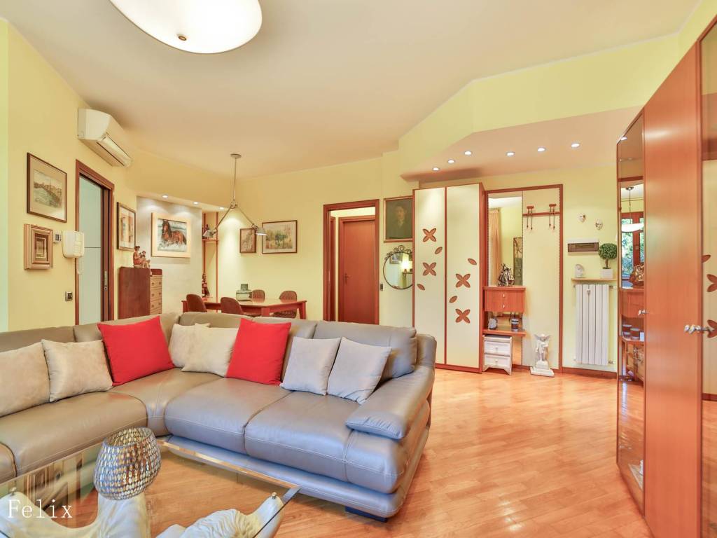 appartamento in vendita a Bernareggio